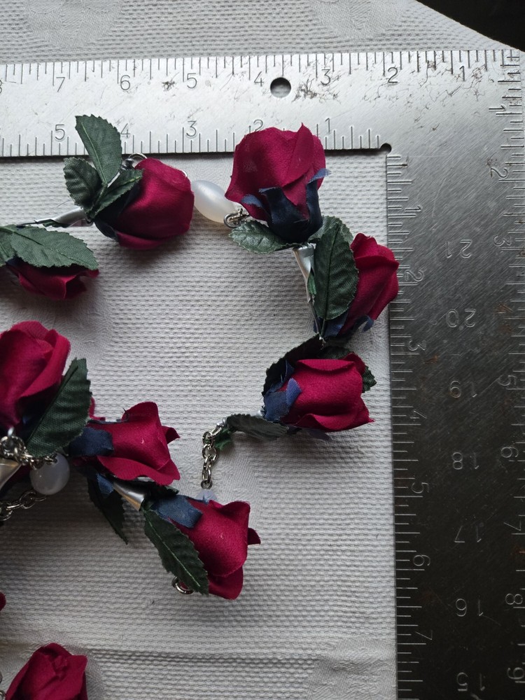 Vintage The Last Rosery Red Roses