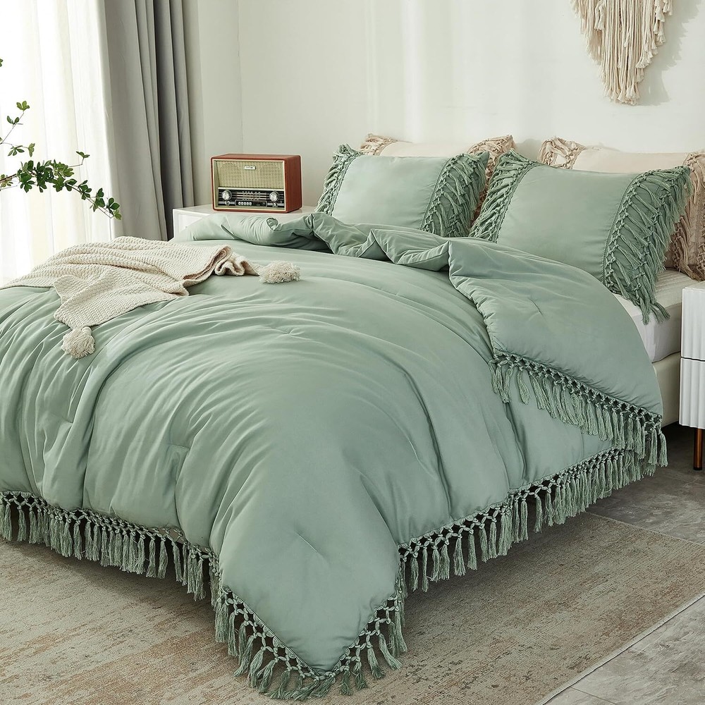 Comforter King Size Set Sage Green, 3 Pieces Boho Tassel Lightweight