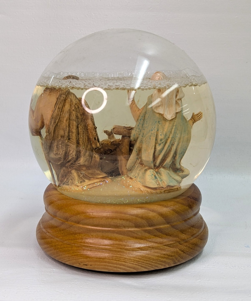 Fontanini Musical Nativity Glitterdome