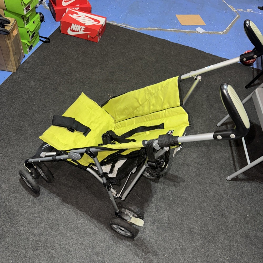 Chicco Liteway Green Stroller PREOWNED