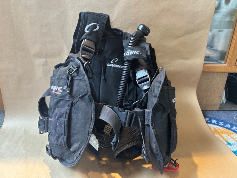 Oceanic Oceanpro BCD, Size Small, No Weight Pockets