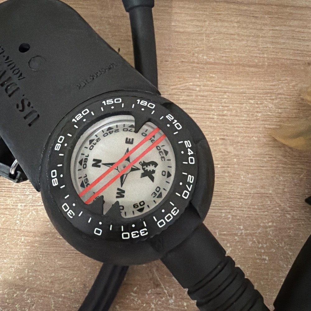 US Divers / Aqua Lung Matrix Pivot Gauge Console Scuba Diving Computer