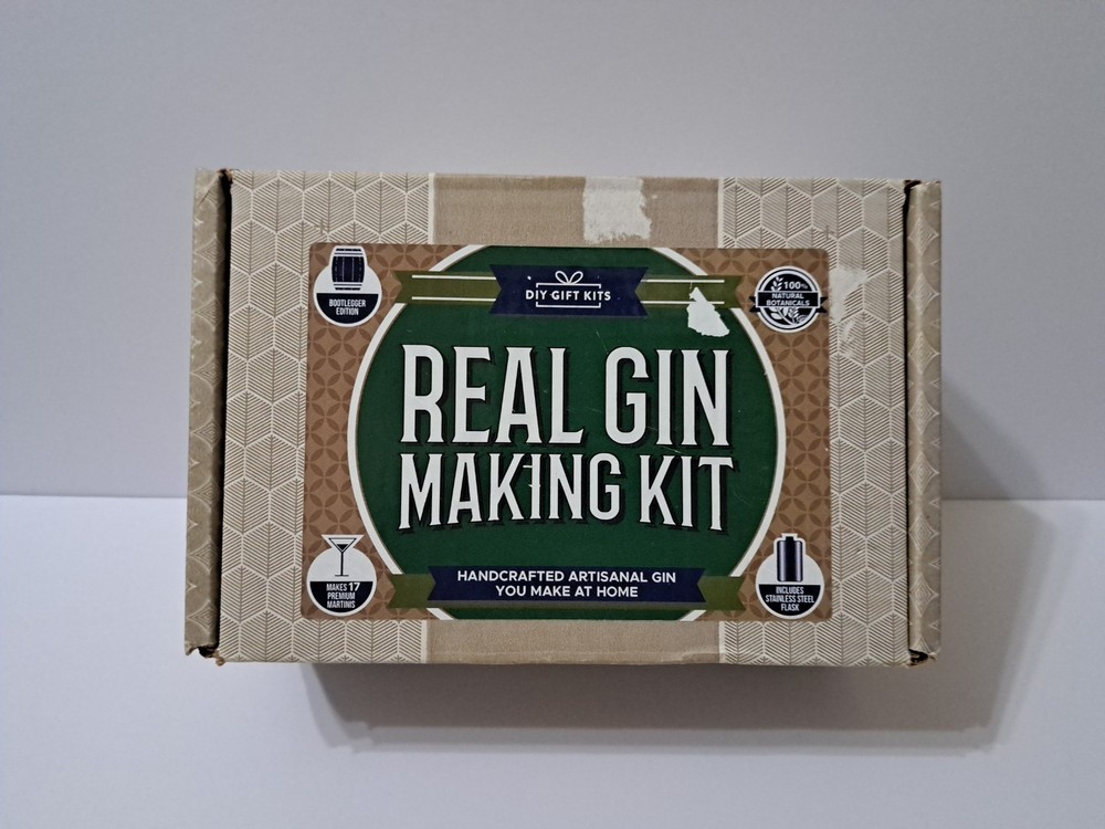 DIY Real Gin Making Kit with 6 Botanicals - Standard