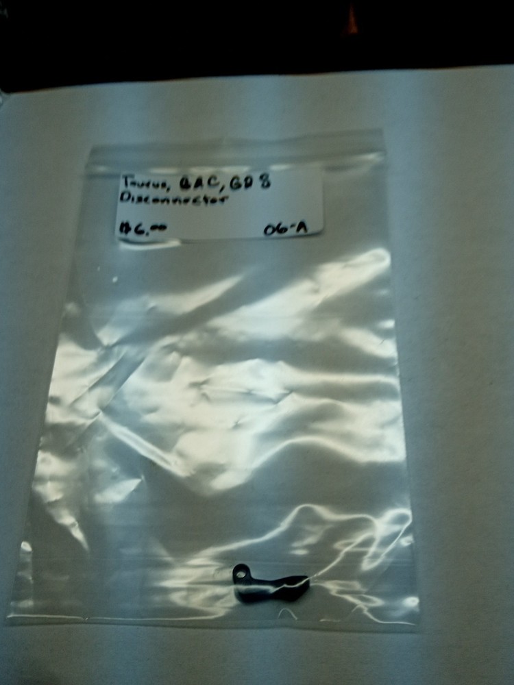 Taurus G2C 9mm (Disconnector)