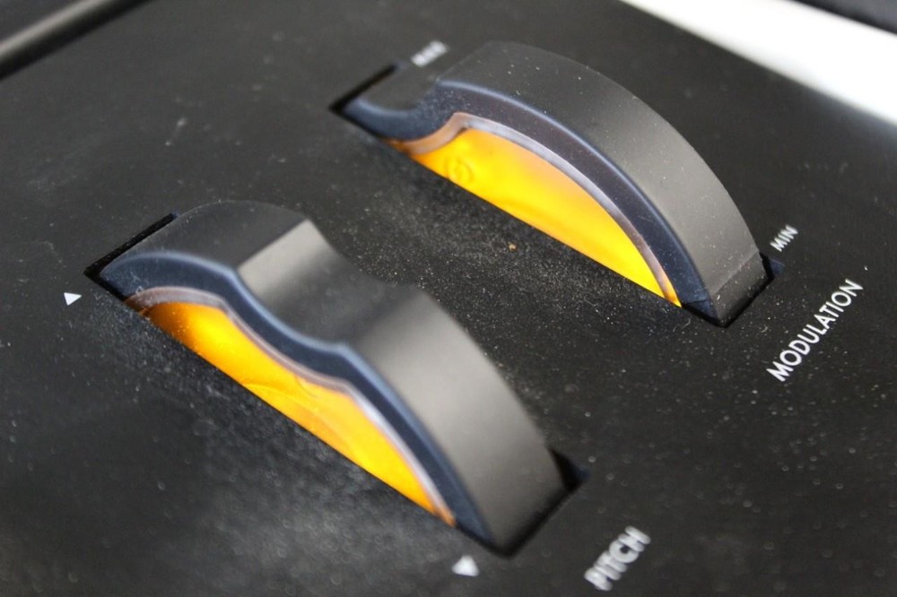 Moog Subsequent 37 (2-Note) Paraphonic Analog Synthesizer