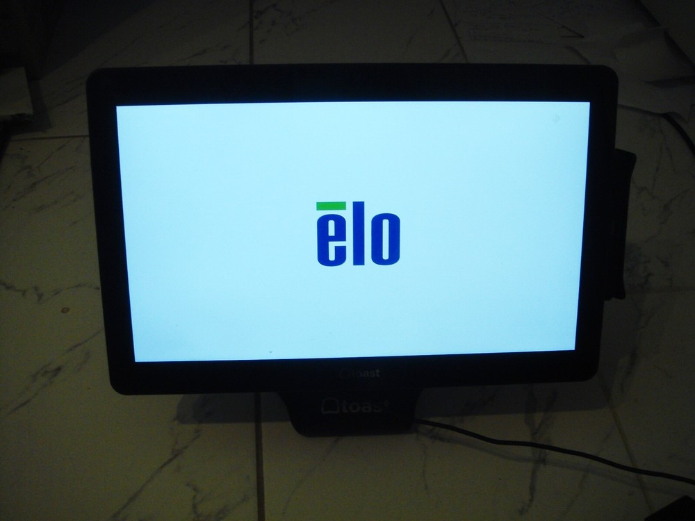 TOAST ELO MSM8960 Touchscreen 15.5" POS workstation tablet