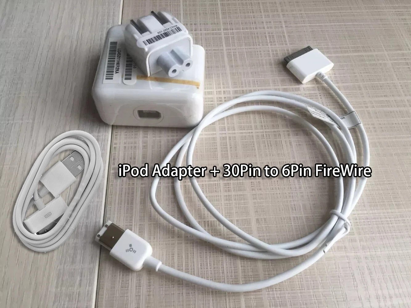 A1070 Firewire 1394 iPod Mini Power Adapter + FW 6Pin to 30Pin Data Cable Cord