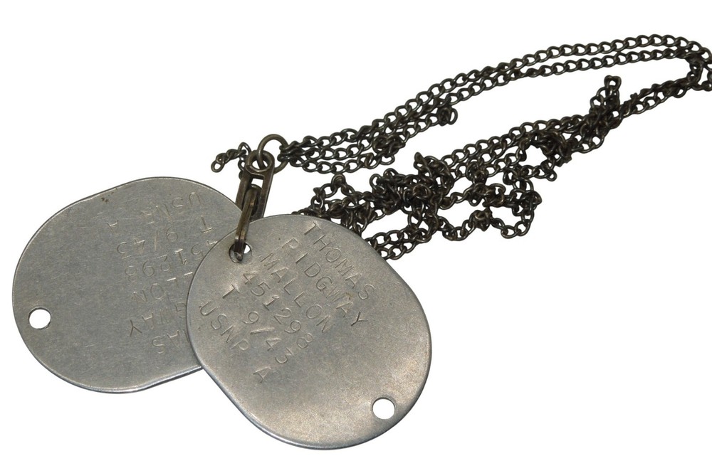 Original WWII US Navy Dog Tag 1943 Mallon STERLING J Hook Chain CA11