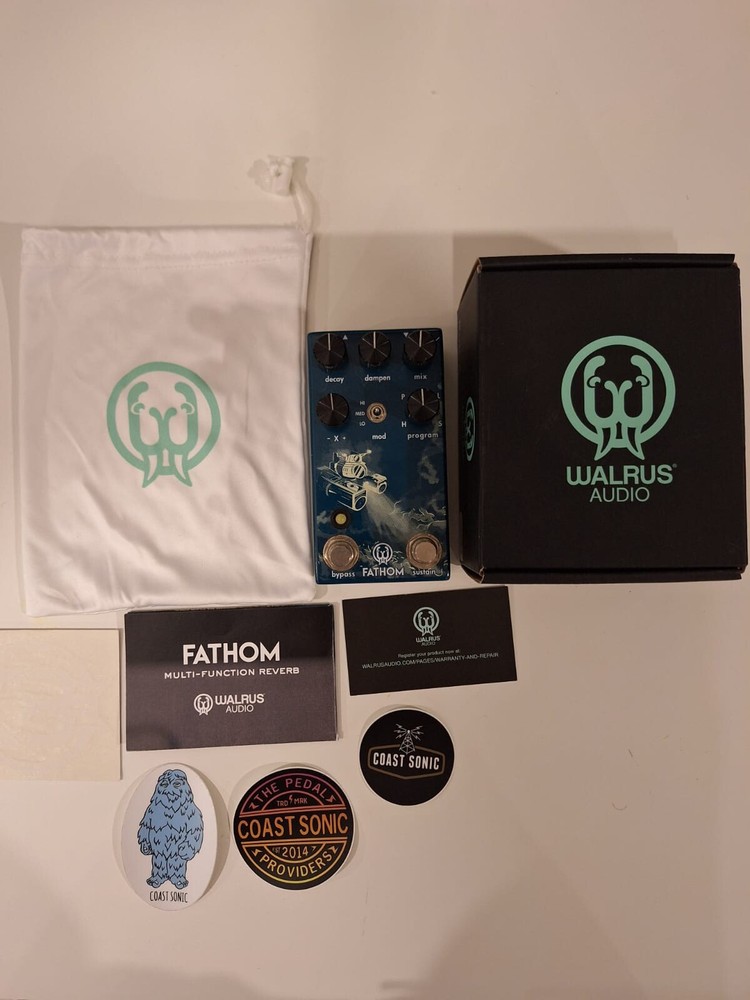 Walrus Audio FATHOM Multi Function Reverb Guitar Effect Pedal.
