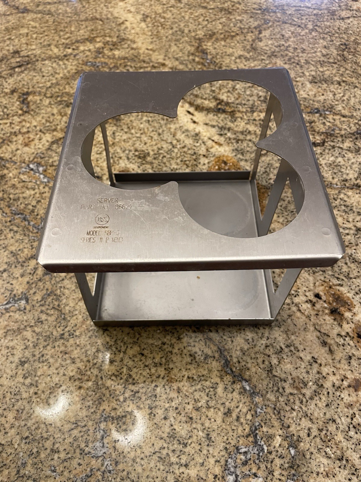 Server Products 86827 SQUEEZE BOTTLE HOLDER TRIPLE