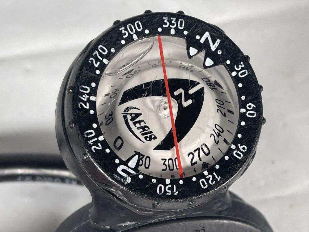 Aeris Atmos ai Dive Computer & Compass with Hose UNTESTED