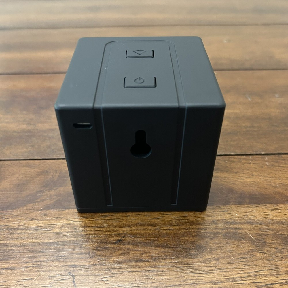 (1) iTarget Pro Cube Laser Dry Fire Training System Target