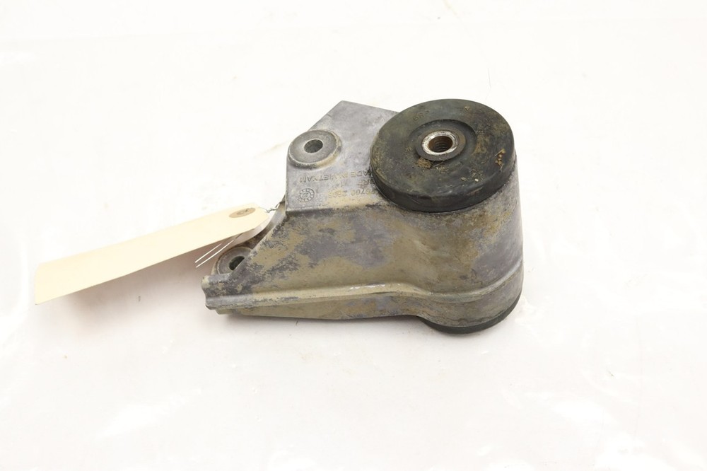 Can-Am Defender HD7 DPS 22 Mount Engine Front 707002636 52063