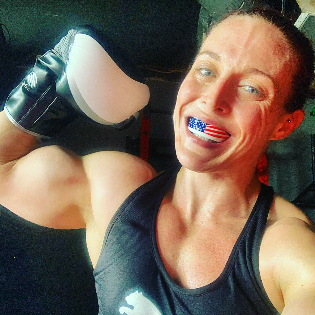 Oral Mart America Flag Youth Football Mouth Guard for Kids USA Flag Mouthpiece