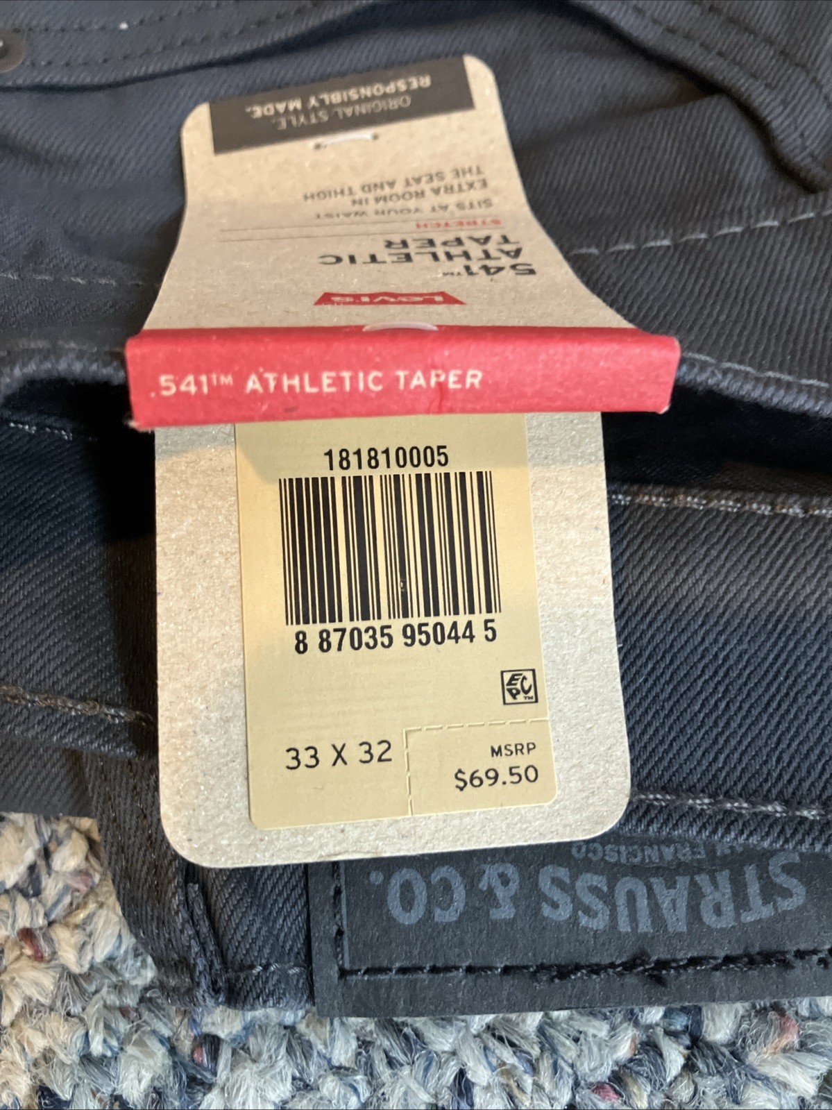 NWT Men’s Levis 541 Athletic Taper Taper Stretch Very Dark Gray Jeans 33”x32”