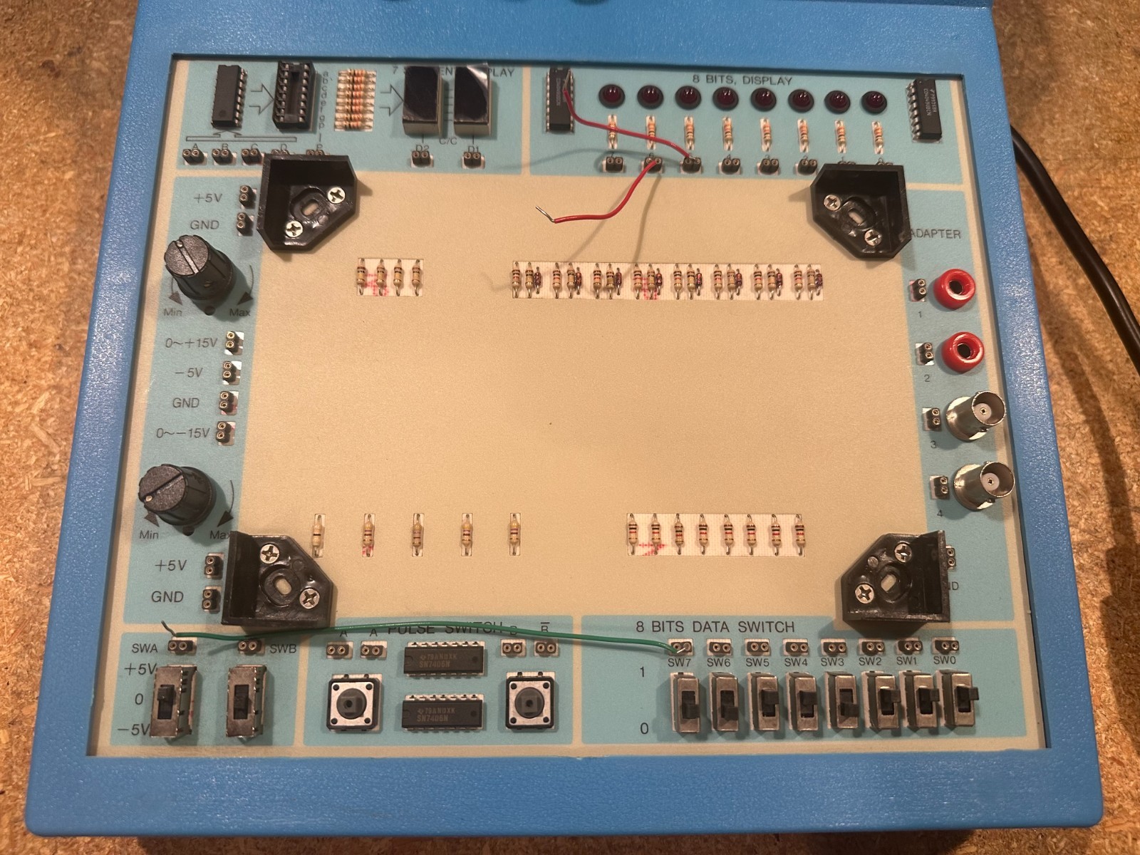 K&H Digital Logic Lab IDL-800 Function Generator Digital Electronics Trainer