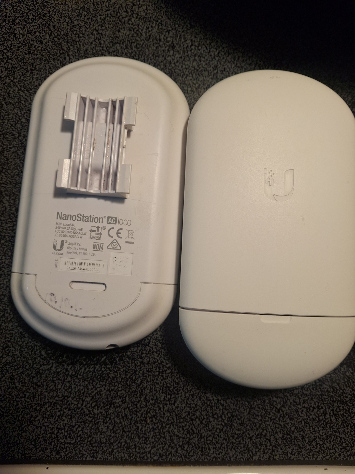 1 pair  ubiquiti loco 5ac access point