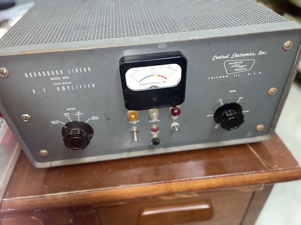 LINEAR 600L RF Amplifier Central Electronics Untested Wes Schum