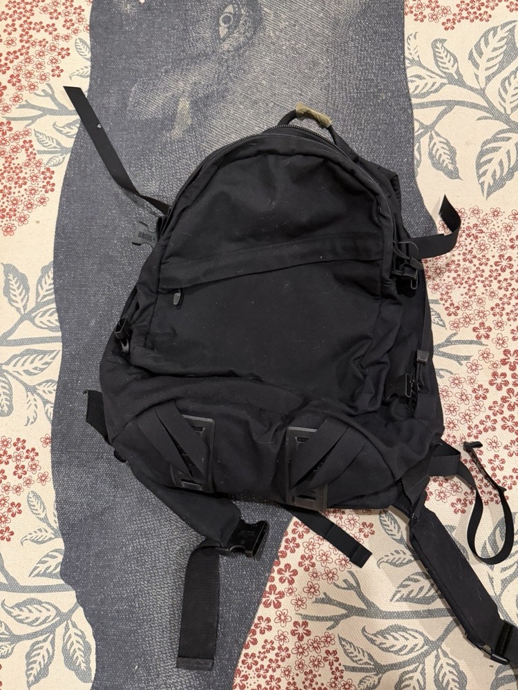 BLACKHAWK!  3 Day Assault Pack READ!