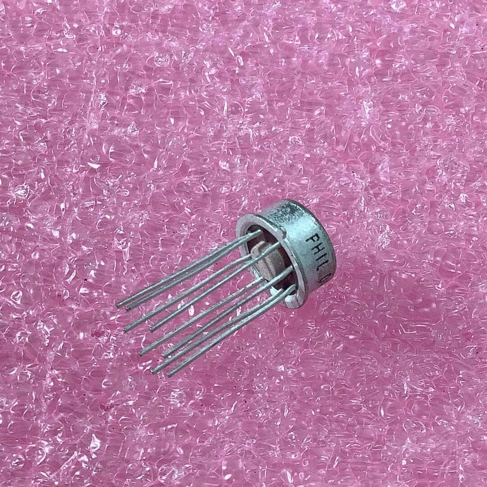 AD503KH - PHILIPS - OPERATIONAL AMPLIFIER