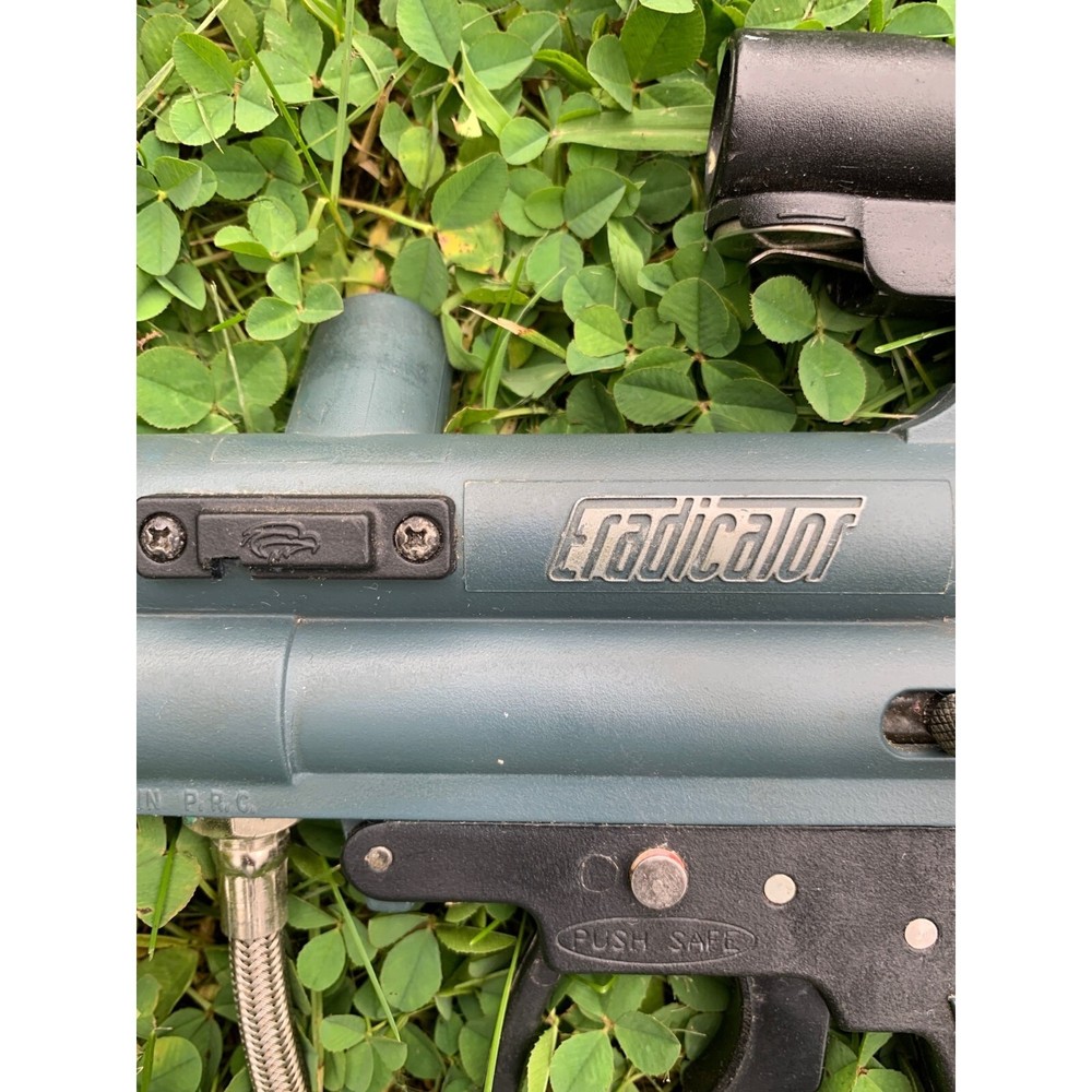 Eradicator Paint Ball Gun Gray / Blue UNTESTED