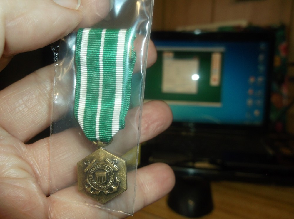 US Coast Guard Commendation Mini Medal