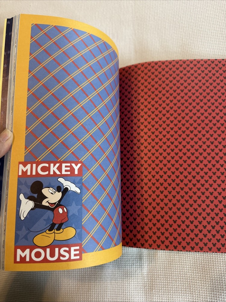 Making DISNEY SCRAPBOOK Pages Guidebook 40 Sheets 68 Sample Pages Techniques NEW
