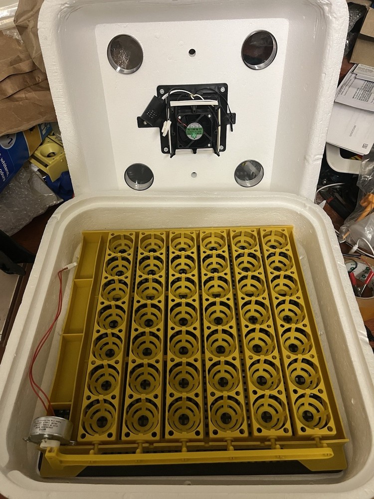 Incubator Genesis ,with Egg Tuner ,egg Hatching Automatic