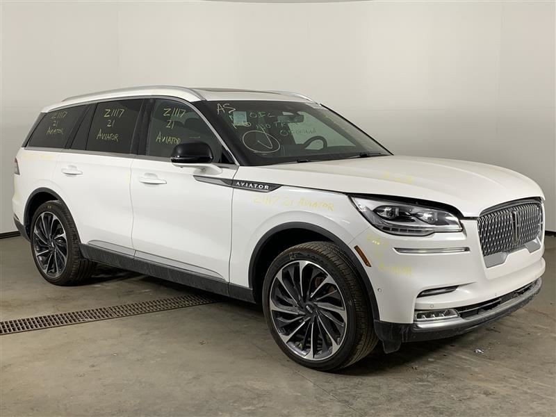 Camera/Projector Camera Windshield Mounted Fits 20-24 AVIATOR 2373236