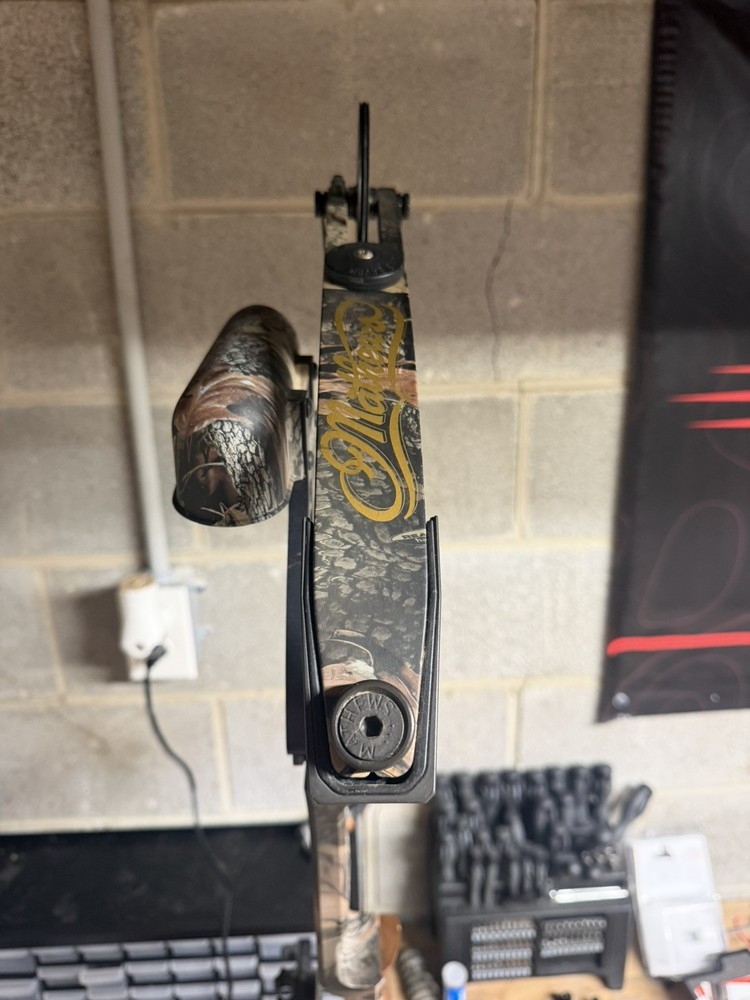 Mathews Switchback Compound Bow