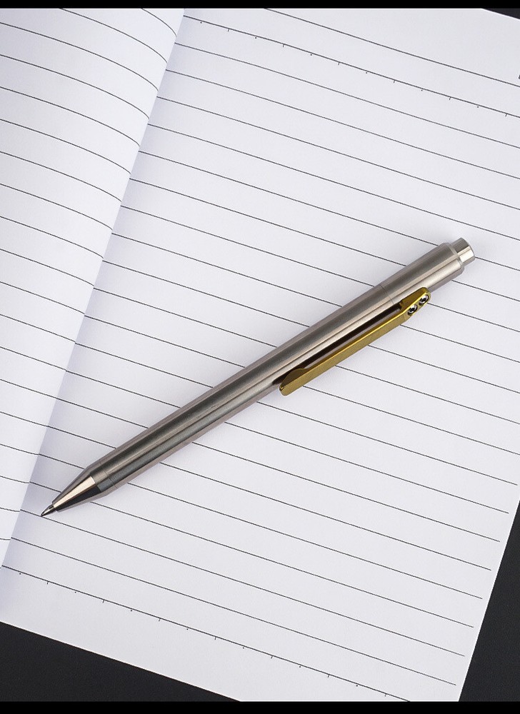 EDC Titanium Alloy Pen With Writing Multi-functional Portable OutdoorTools