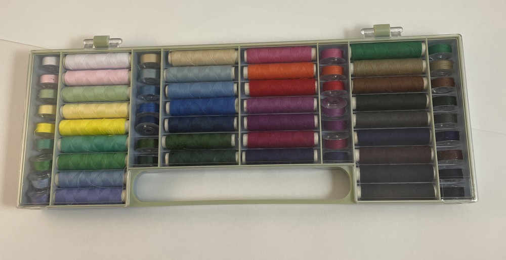 Sewing Machine Thread/Plastic Bobbins 64Pc SEWING CAMPING TRAVEL KIT Case Set