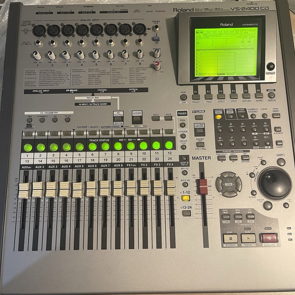 Roland VS-2400CD MTR Digital Multi-Track Recorder Digital Studio Workstation