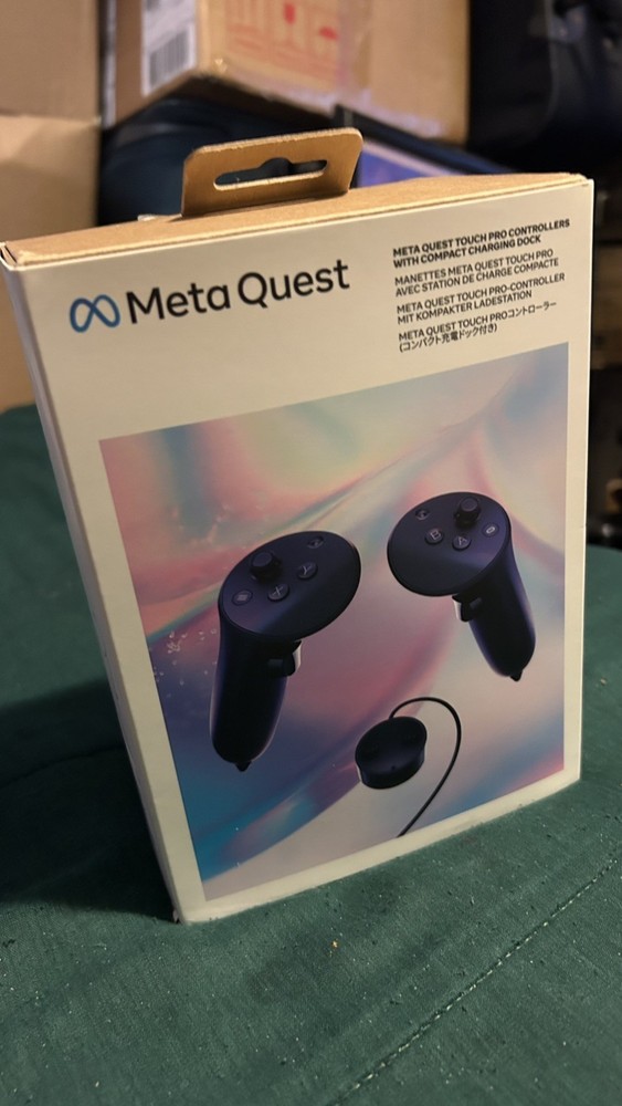 Meta Quest Pro Controllers Left and Right Pair with Charging Dock