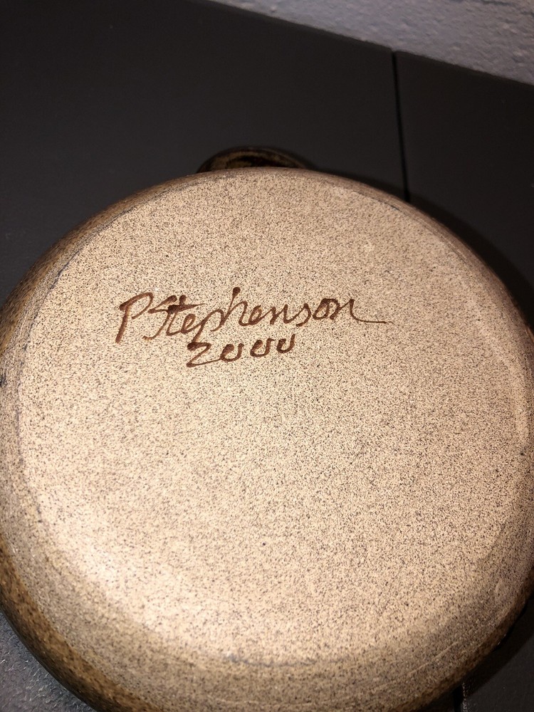 P Stephenson Pottery Pour Dish 7” No Chips Or Cracks