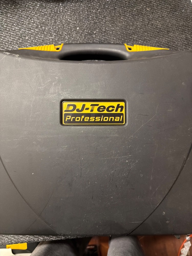 DJ-Tech MK-300 Dynamic Microphone Set w/ Case & Cables (3 Mics)