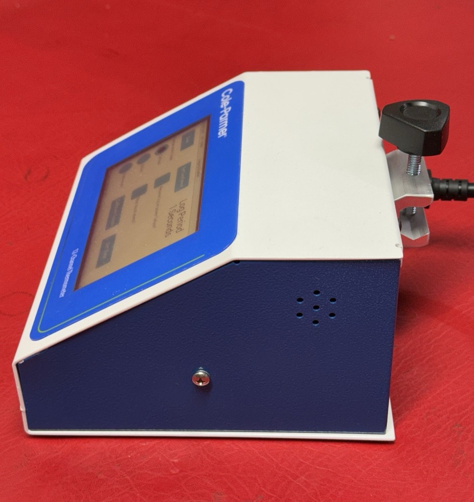 Cole Parmer Touchscreen 12 Channel Scanning Data Logging Benchtop Thermometer