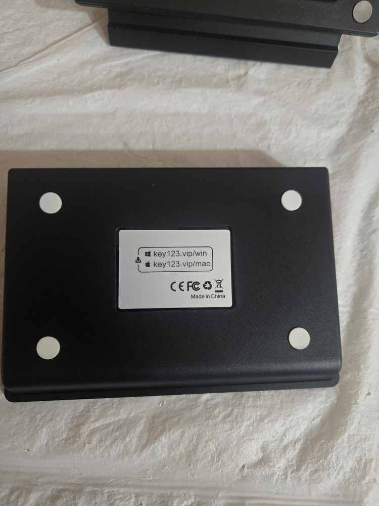 Arvitek Stream Controller 15 Keys Streaming Custom LCD Touchable Deck Keypad