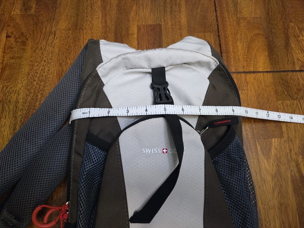 Swiss Gear Middle Fork Hydration Pack CP109 (W/O Bladder) EUC