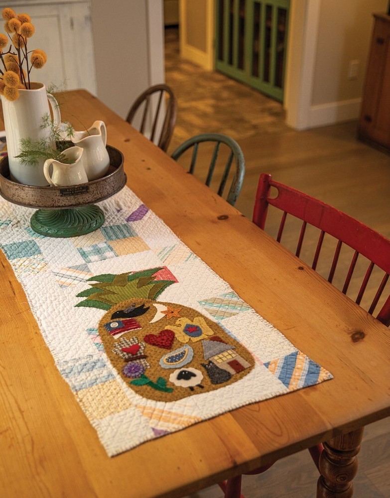 {PRIMITIVE QUILTS & PROJECTS MAGAZINE} ~ "SPRING 2022" (4 issues pls. contact)