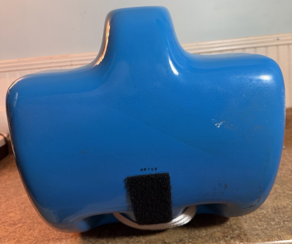TUMBLE FORMS 2 Feeder Seat Positioner (Small) and Tumble Forms 2 Wedge (Small)