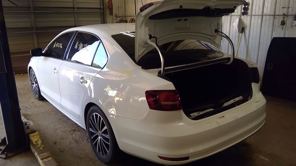 Dash Panel Fits 11-18 JETTA 10310953