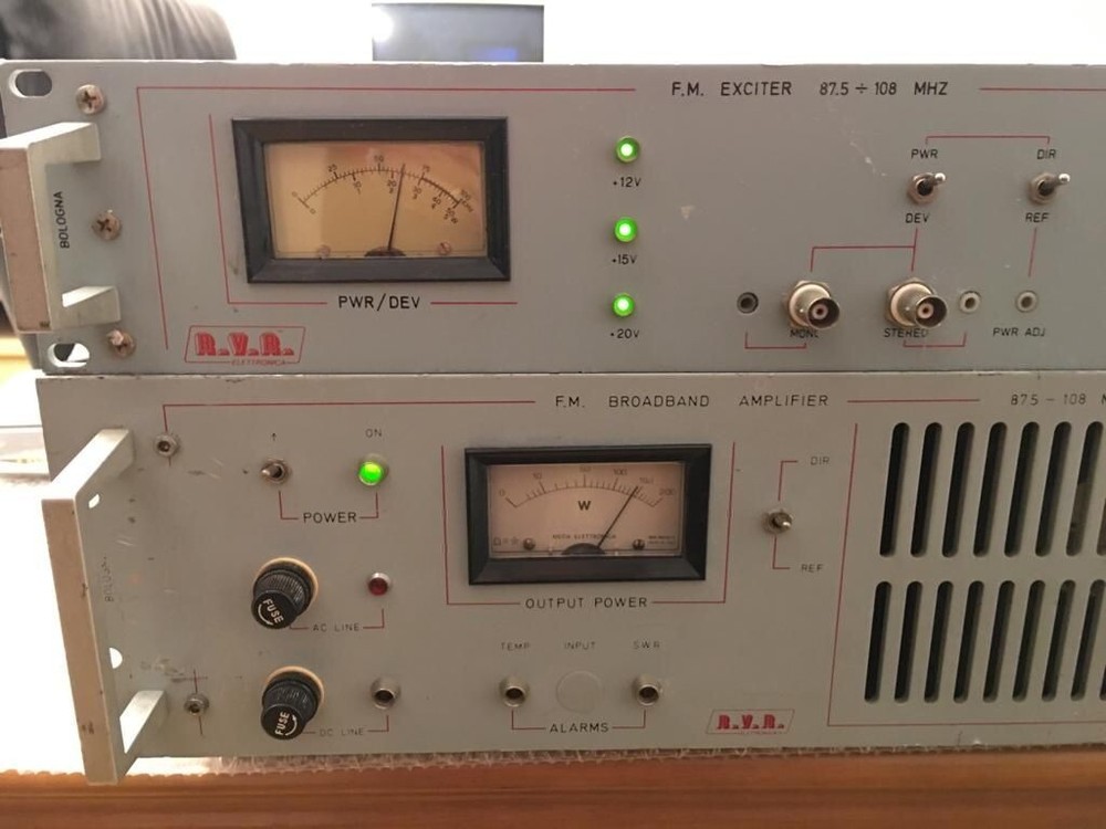 Broadcast Professional RVR TEX150w FM Transmitter Wide Band