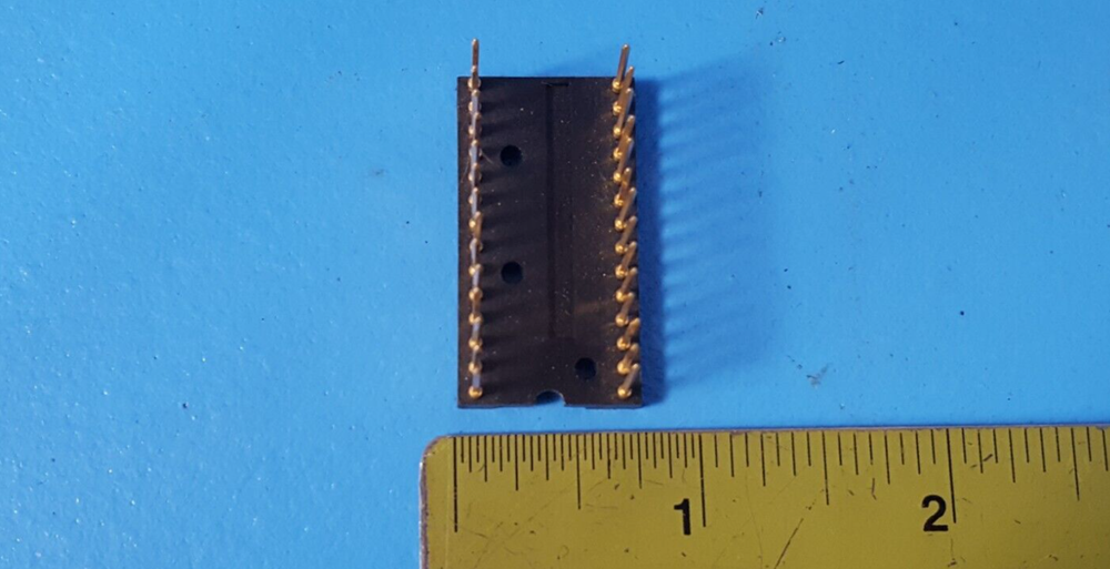 (2 PCS)IC SOCKET, 28 PIN DIP SOCKET, 0.6" WIDE,AUGAT, WIRE WRAP, GOLD