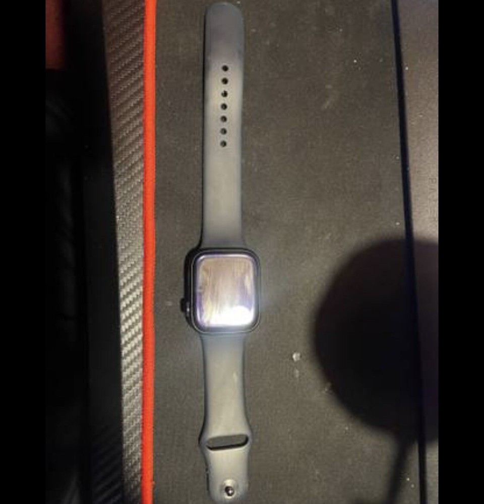 apple watch series 8 45mm gps