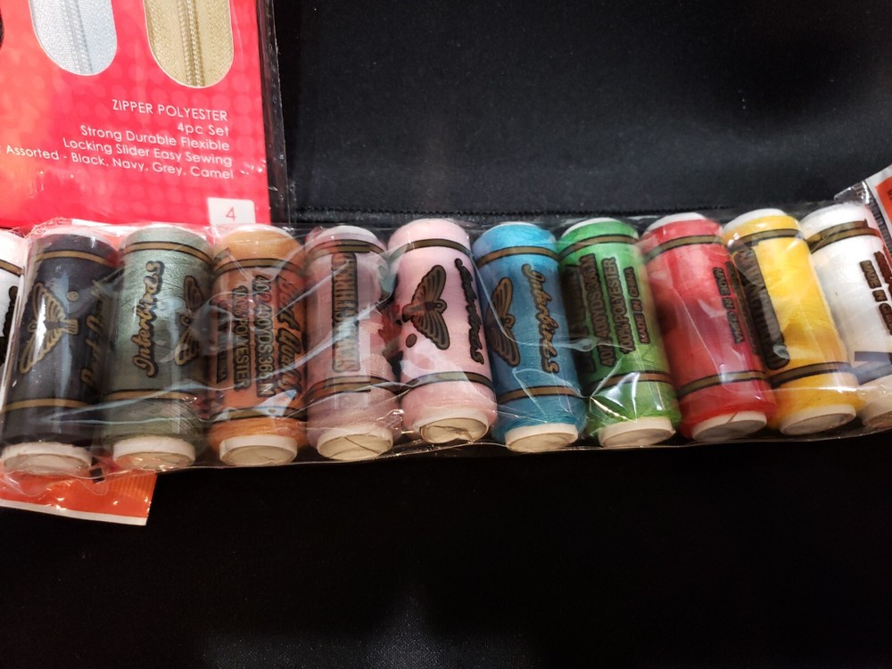 4 NuValu Sewing Items - Elastic, Zippers and Thread