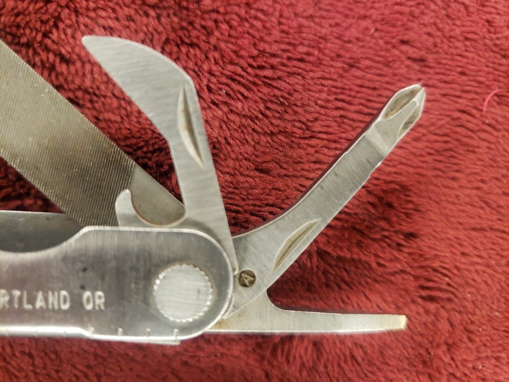 Leatherman ~ PST Multi tool 1203 1203 Date Codes