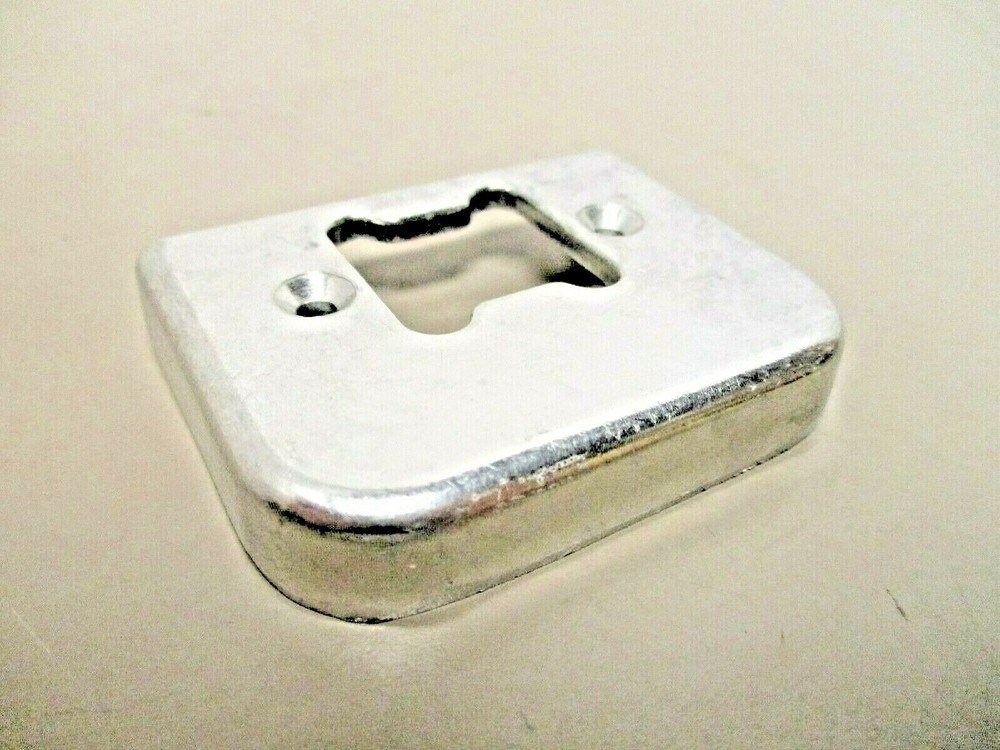 Cast Products ADC0009 Slam Latch Hook Cap