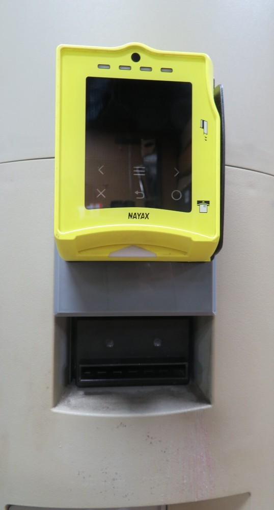 Card Reader Mask Mounting Kit for an Existing Validator – Curved Surface