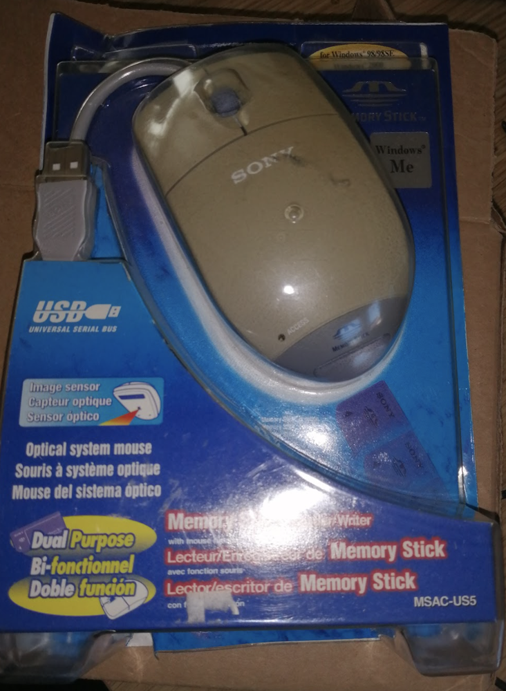 Sony Memory Stick Reader/Writer Mouse (MSAC-US5)